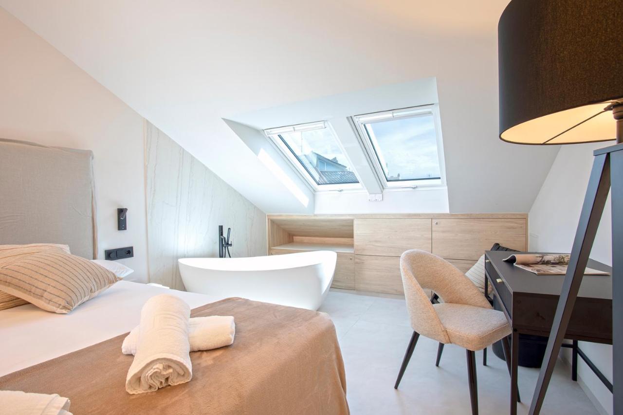 Magnificent Renovated 2Bd 2Bth Duplex With Terrace - City Centre Málaga Eksteriør bilde