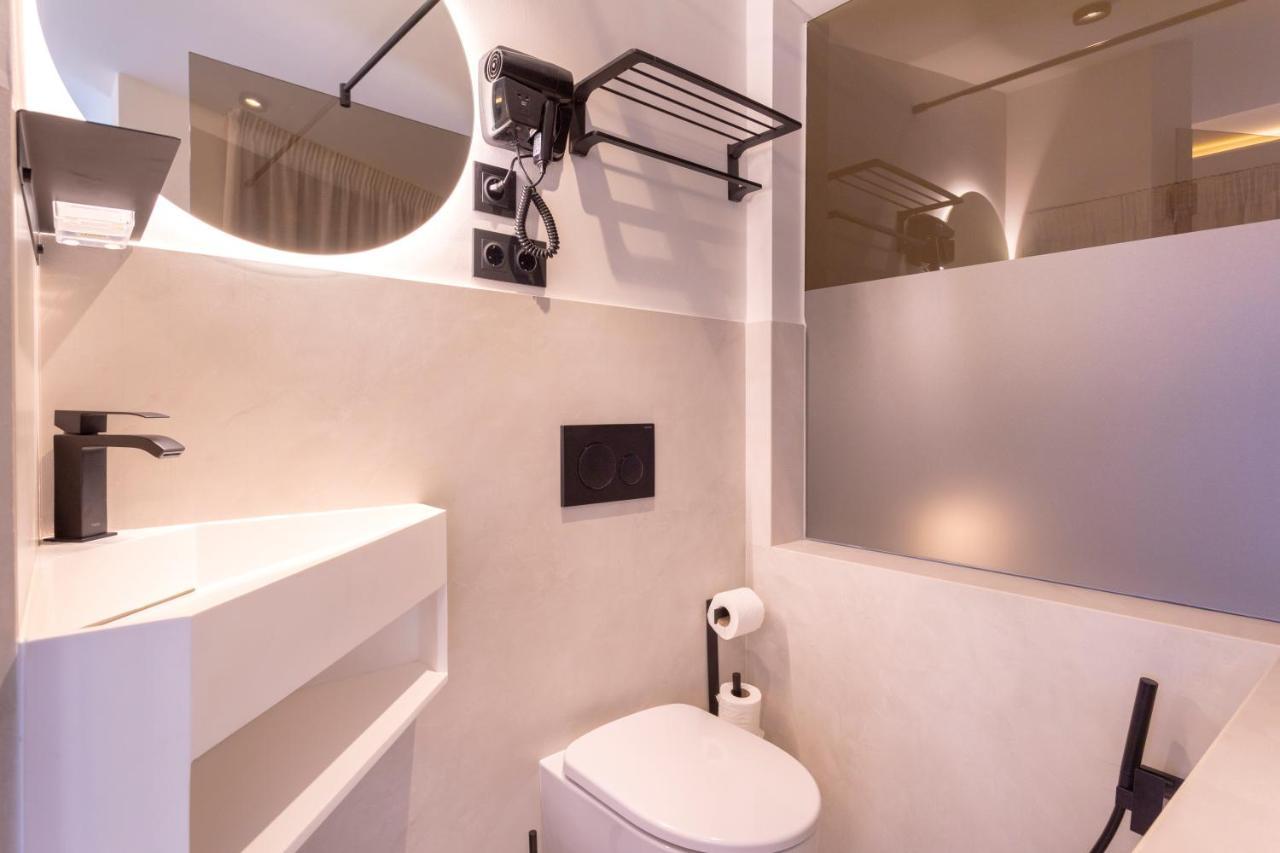 Magnificent Renovated 2Bd 2Bth Duplex With Terrace - City Centre Málaga Eksteriør bilde